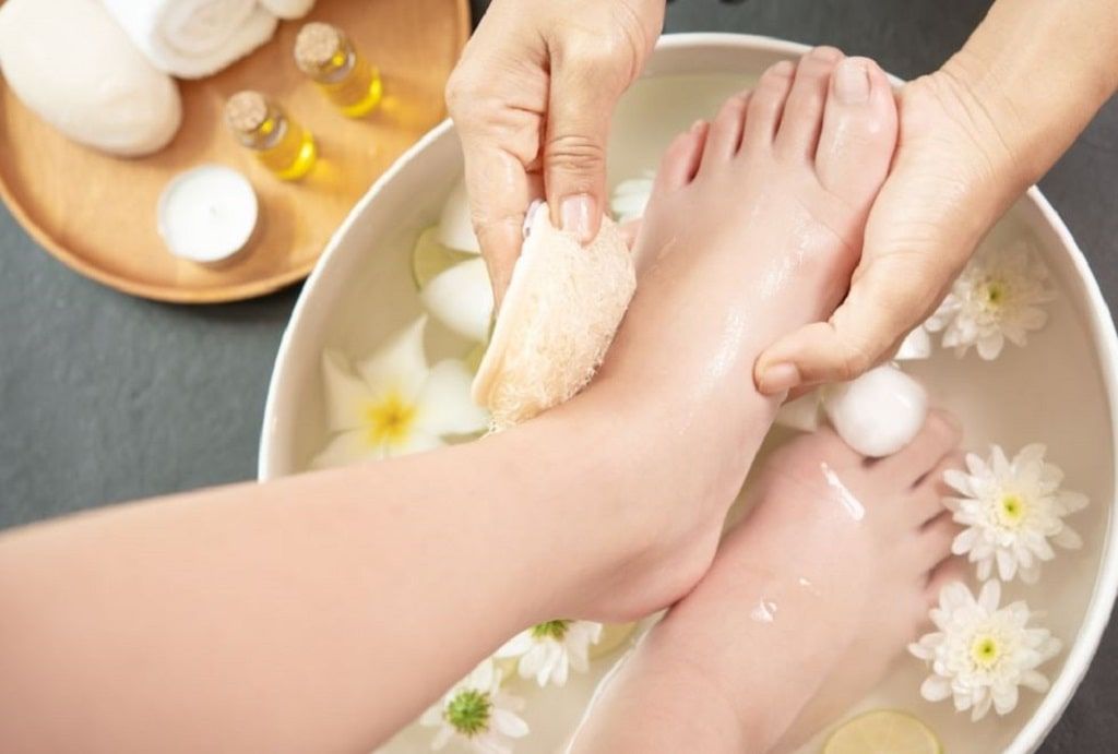 Deluxe Footspa with Whitening